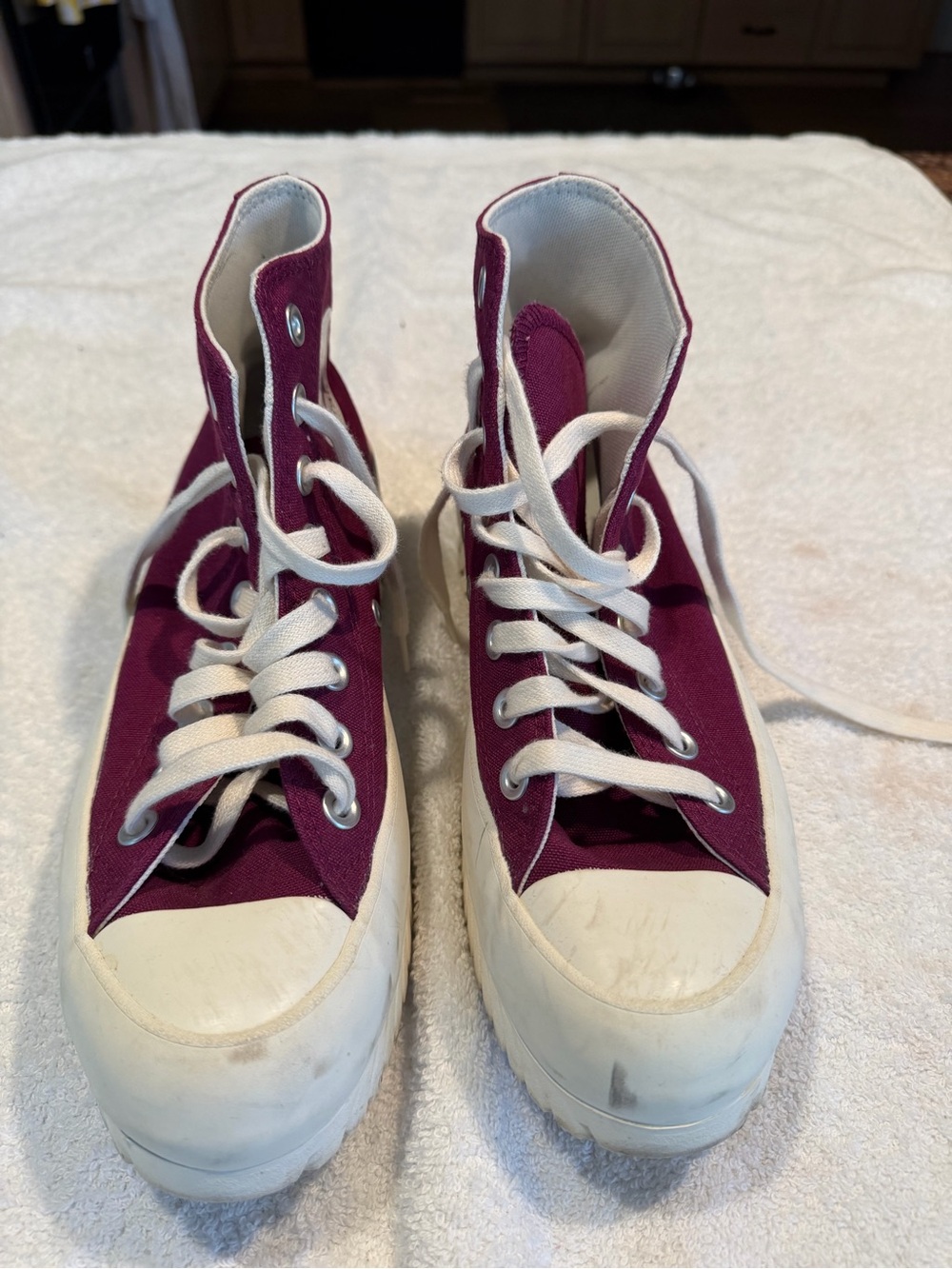 Converse High-Top Canvas Ankle Boots - Plum with White
